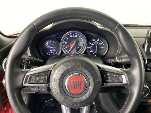 Used 2017 FIAT 124 Spider Lusso image 20