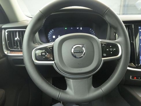 New 2026 Volvo V60 B5 Cross Country Plus w/ Protection Package Premier image 25