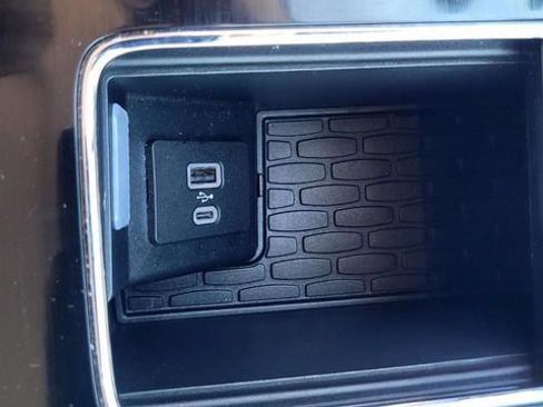 Certified 2023 Lincoln Aviator Reserve w/ Equipment Group 201A AWD/4WD image 19