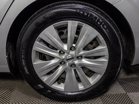 Used 2022 Nissan Sentra S FWD image 48