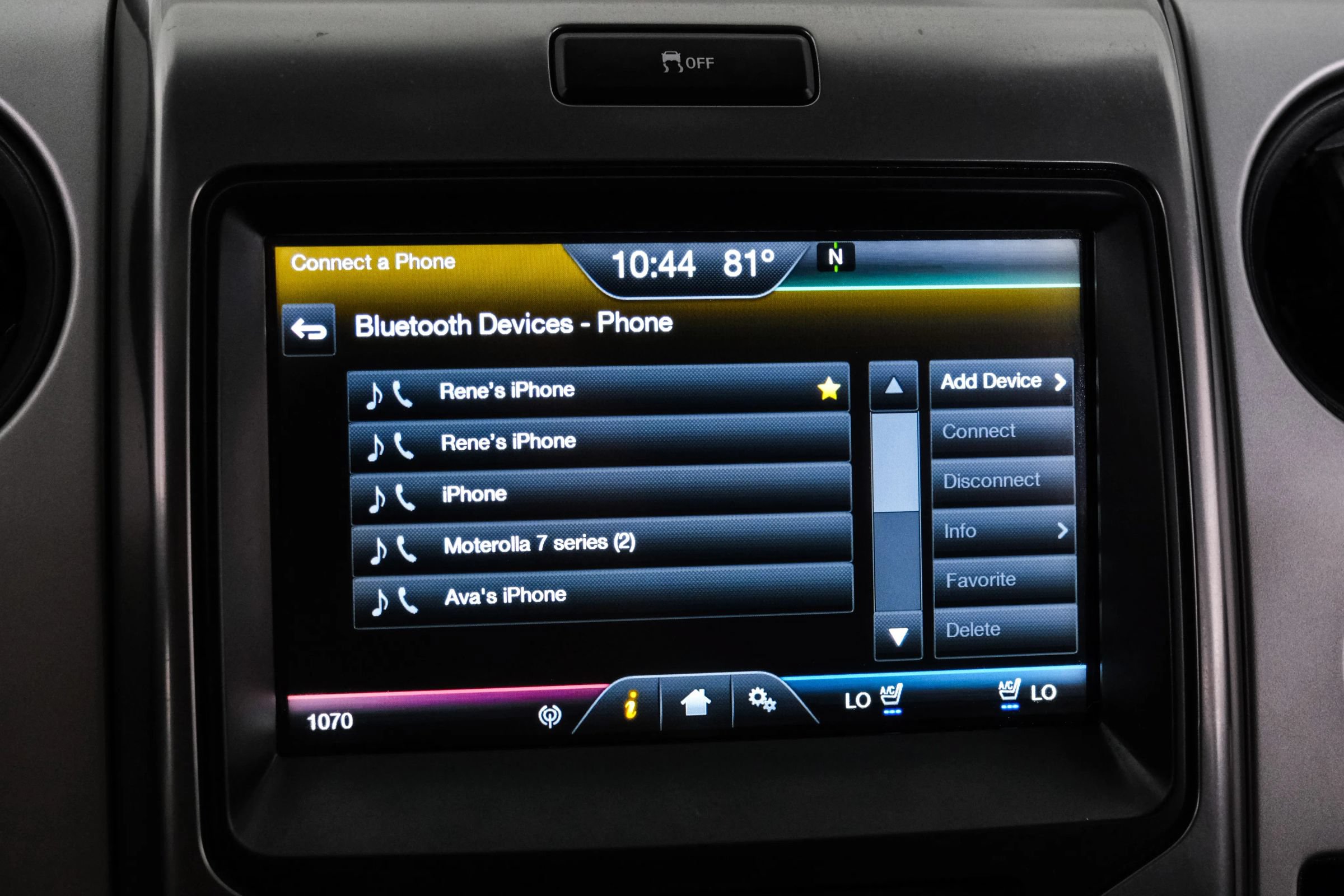 Used 2014 Ford F150 Raptor w/ Equipment Group 801A Luxury AWD/4WD image 31