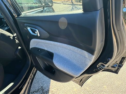 Certified 2025 Jeep Compass Sport image 20