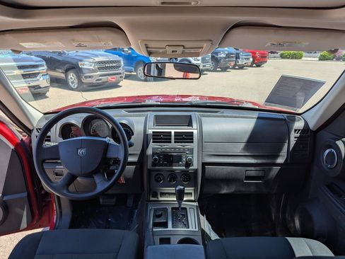 Used 2011 Dodge Nitro Heat w/ Popular Equipment Group AWD/4WD image 18