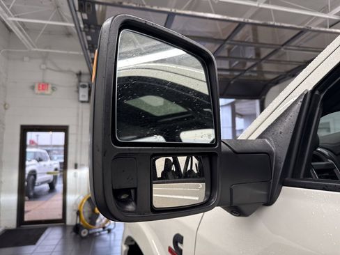 Used 2024 RAM 2500 Limited image 12