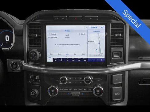 Used 2022 Ford F150 Lariat w/ Trailer Tow Package image 30