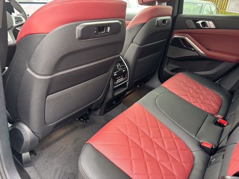 New 2026 BMW X6 xDrive40i image 32