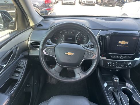 Used 2019 Chevrolet Traverse LT w/ LT Premium Package FWD image 10