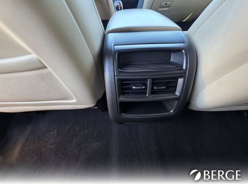 Used 2019 Cadillac XT5 Luxury image 30