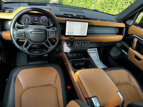 Used 2023 Land Rover Defender 130 X image 20
