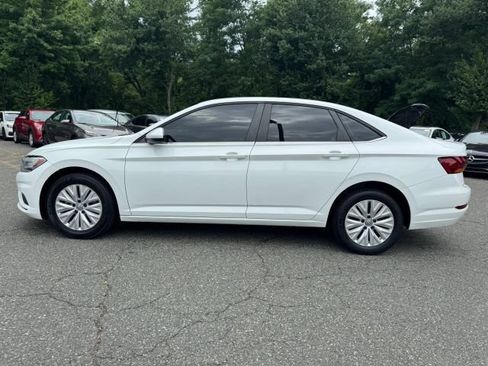 Used 2019 Volkswagen Jetta S w/ Driver Assistance Package FWD image 2