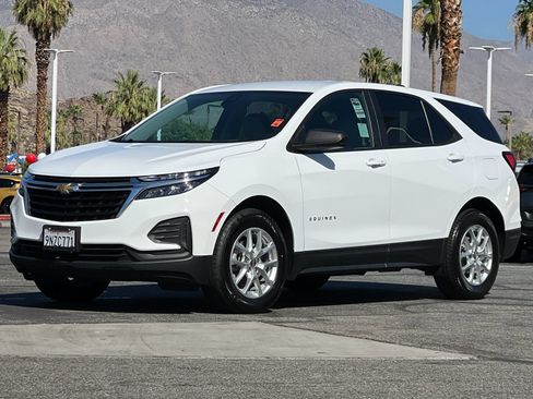 Used 2024 Chevrolet Equinox LS w/ LS Convenience Package AWD/4WD image 7