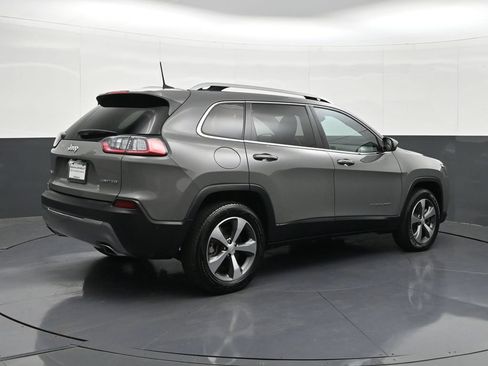 Used 2021 Jeep Cherokee Limited AWD/4WD image 5