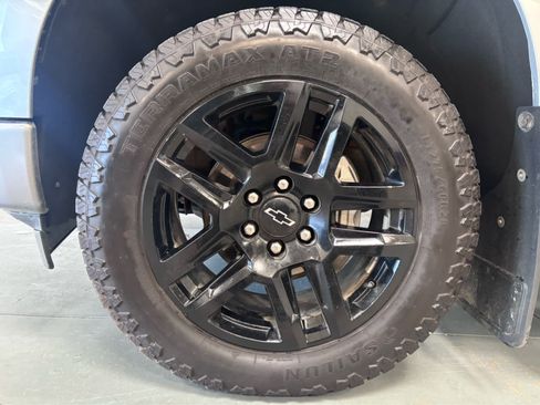Used 2024 Chevrolet Silverado 1500 RST AWD/4WD image 11