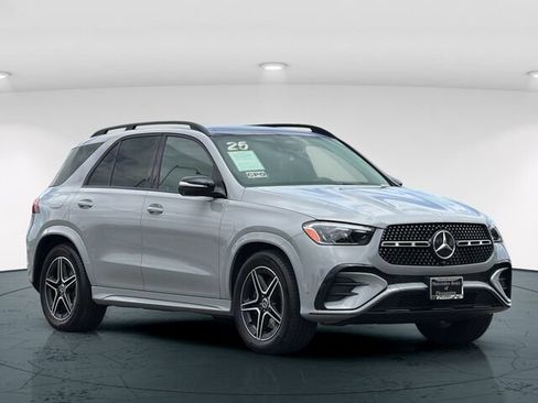 Certified 2025 Mercedes-Benz GLE 450 4MATIC image 9
