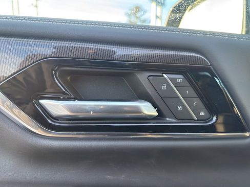 New 2026 GMC Yukon XL Elevation w/ Elevation Premium Package image 24