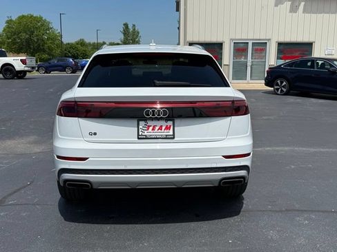 Used 2025 Audi Q8 Premium Plus AWD/4WD image 6