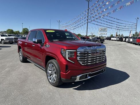 Used 2024 GMC Sierra 1500 Denali AWD/4WD image 15