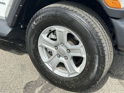 Certified 2022 Jeep Wrangler Unlimited Sport image 7