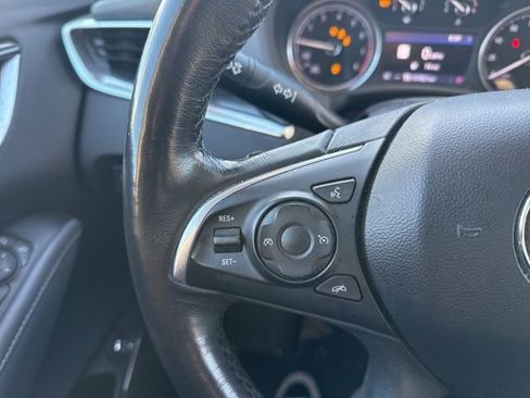 Used 2020 Buick Enclave Essence w/ Sound and Sites Package image 20