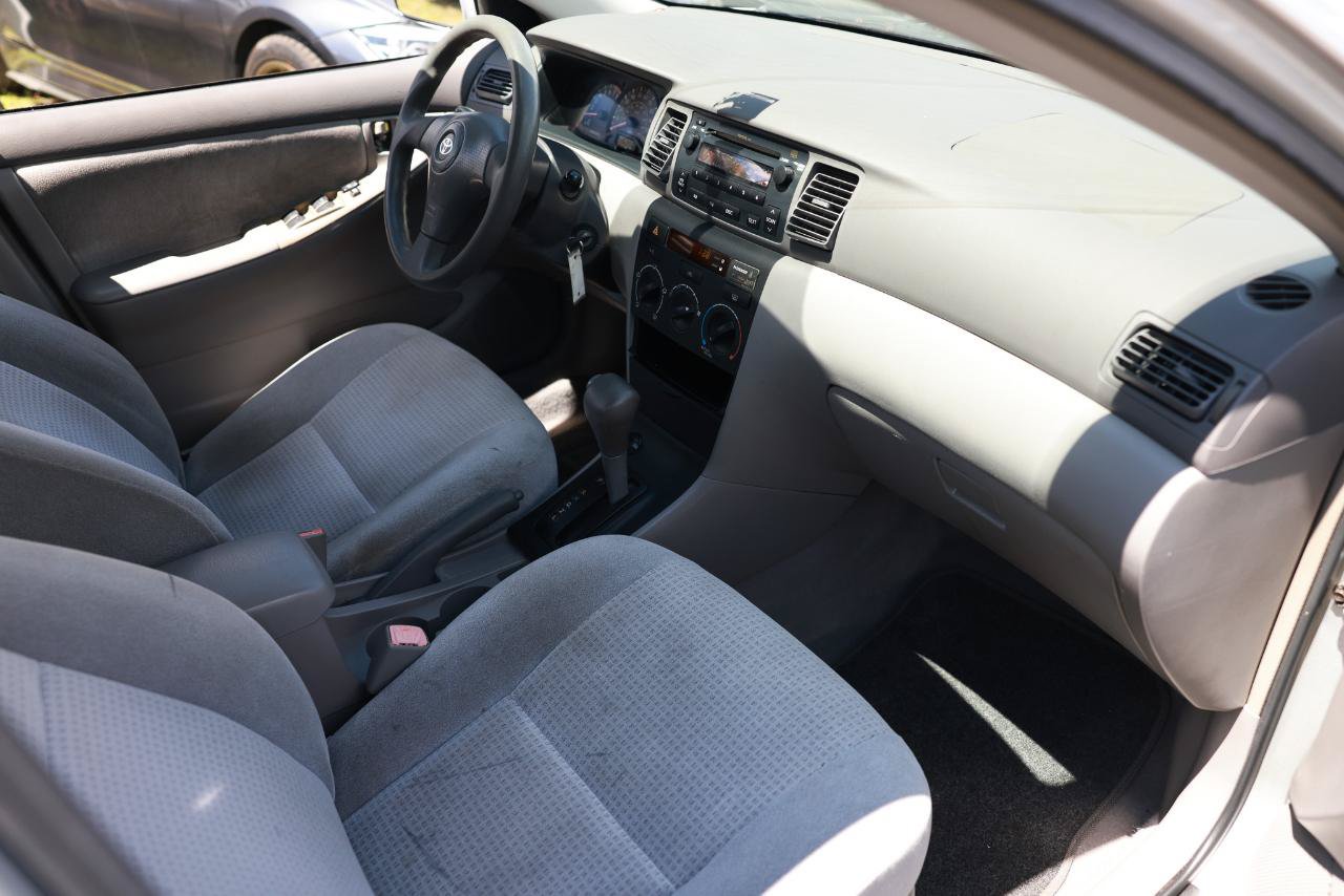Used 2006 Toyota Corolla CE w/ Upgrade Pkg FWD image 18
