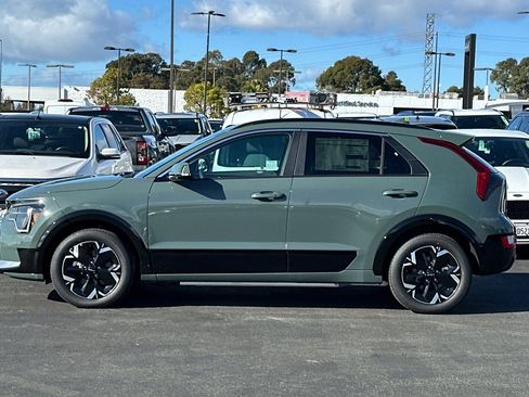 New 2026 Kia Niro Wind image 7