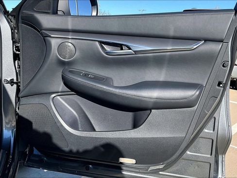 Certified 2025 INFINITI QX50 Luxe image 24