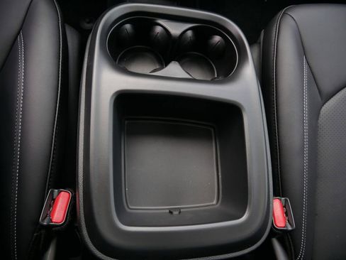 New 2026 Chrysler Pacifica Select image 41