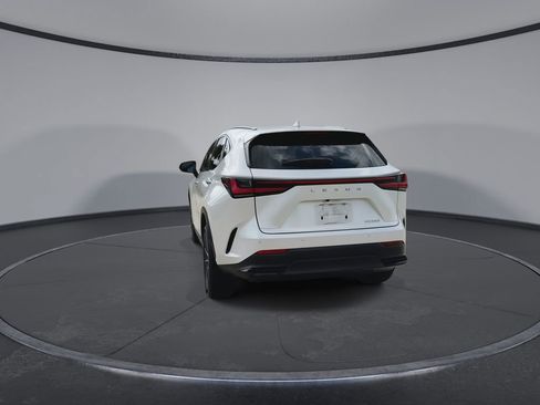 Used 2023 Lexus NX 250 FWD image 7