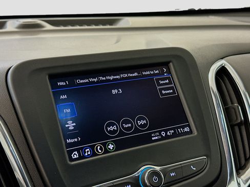 Used 2023 Chevrolet Equinox LT image 21