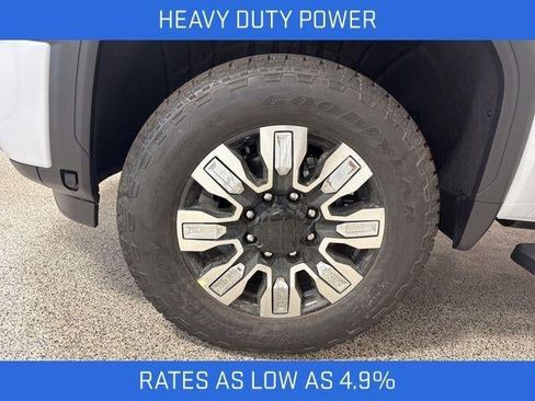 New 2026 GMC Sierra 2500 Denali w/ Denali Reserve Package image 17