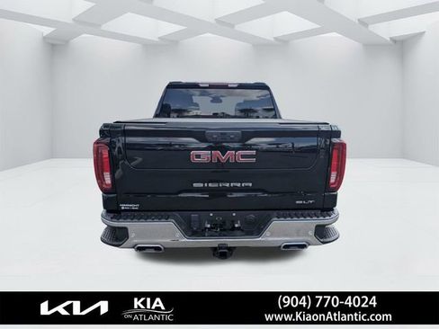 Used 2023 GMC Sierra 1500 SLT w/ SLT Premium Package AWD/4WD image 4