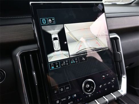 New 2025 GMC Acadia Denali w/ Super Cruise Package image 37