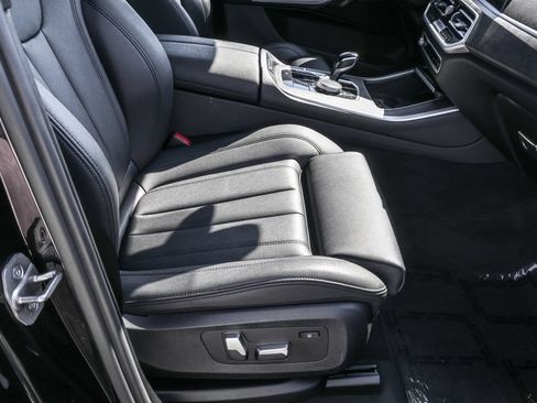 Used 2022 BMW X5 xDrive40i AWD/4WD image 44