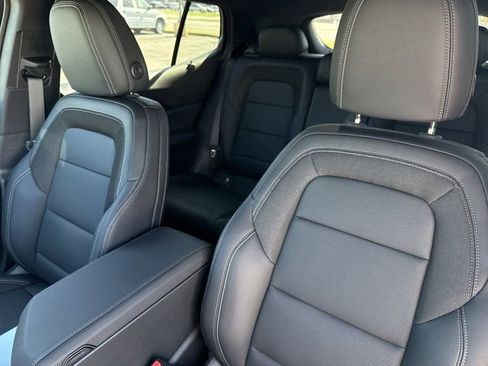 New 2026 Chevrolet Equinox EV LT FWD image 12