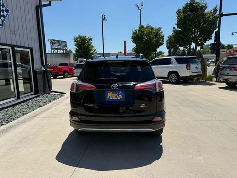 Used 2017 Toyota RAV4 SE w/ Power Extra Value Package AWD/4WD image 5