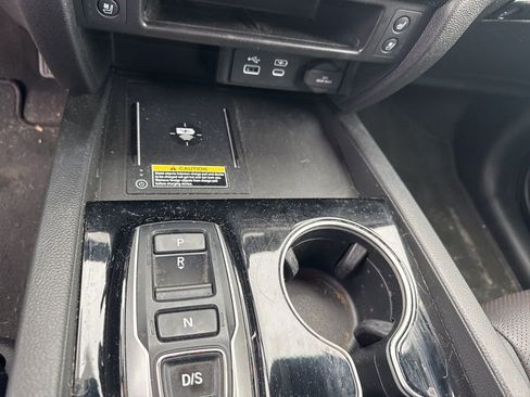Used 2024 Honda Passport Black Edition image 6