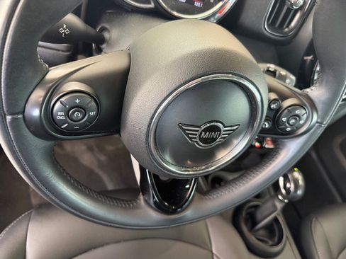 Used 2019 MINI Cooper Countryman FWD image 18