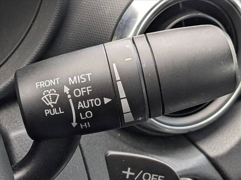 Used 2017 MAZDA MX-5 Miata RF Grand Touring image 14