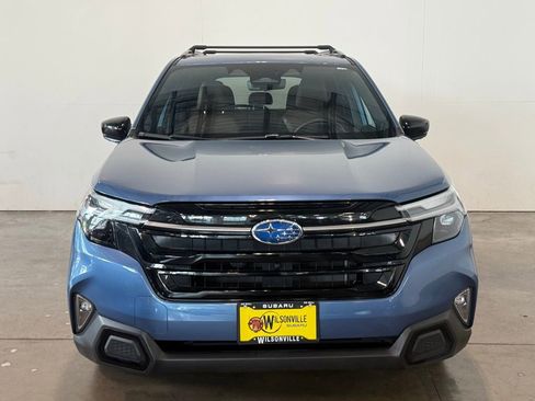 Used 2025 Subaru Forester Touring w/ Popular Package - Touring AWD/4WD image 4