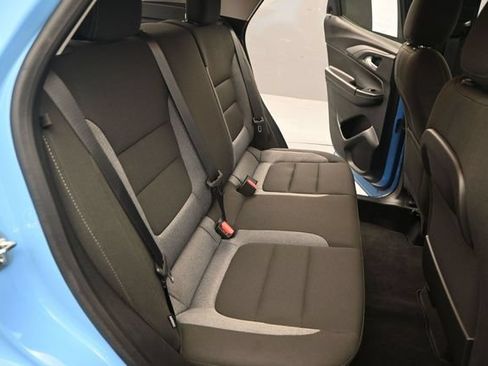 Used 2024 Chevrolet TrailBlazer LT w/ LT Cold Weather Package FWD image 13