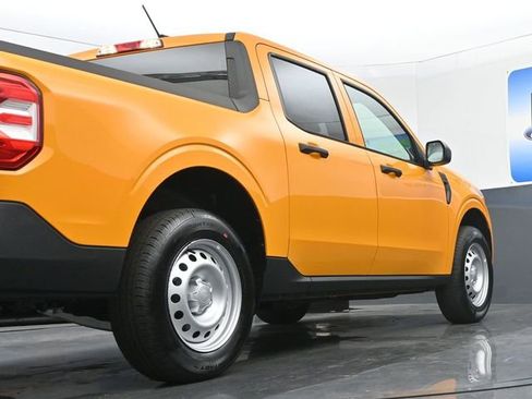 New 2026 Ford Maverick XL image 19