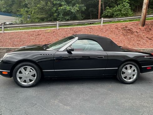 Used 2002 Ford Thunderbird RWD image 3