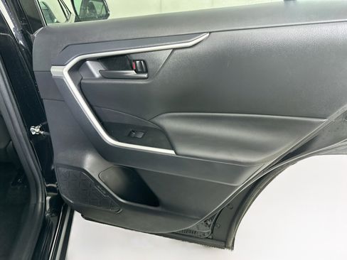 Used 2025 Toyota RAV4 LE FWD image 28