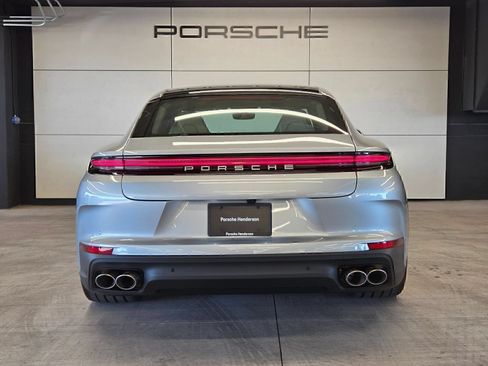 Certified 2026 Porsche Panamera RWD image 7