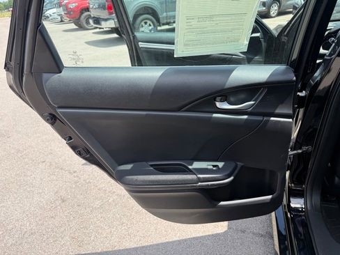 Used 2017 Honda Civic EX image 11