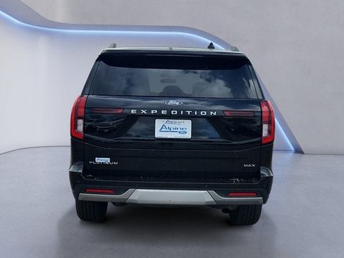 Used 2025 Ford Expedition Max Platinum AWD/4WD image 4