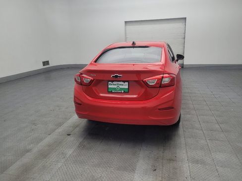 Used 2018 Chevrolet Cruze LS image 7