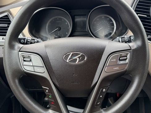 Used 2018 Hyundai Santa Fe Sport w/ 2.4L Value Package 02 image 18