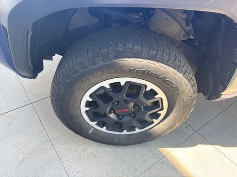 Used 2024 Toyota Tacoma TRD Off-Road AWD/4WD image 12