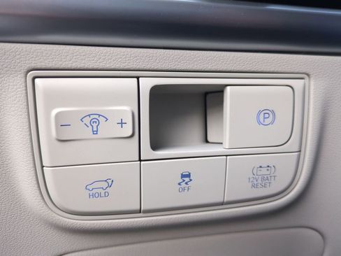 New 2026 Hyundai Tucson Limited image 30